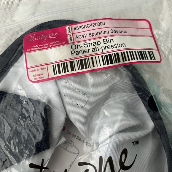 Thirty-One Gifts Oh Snap Bin in Sparkling Squares - Picture 3 of 6